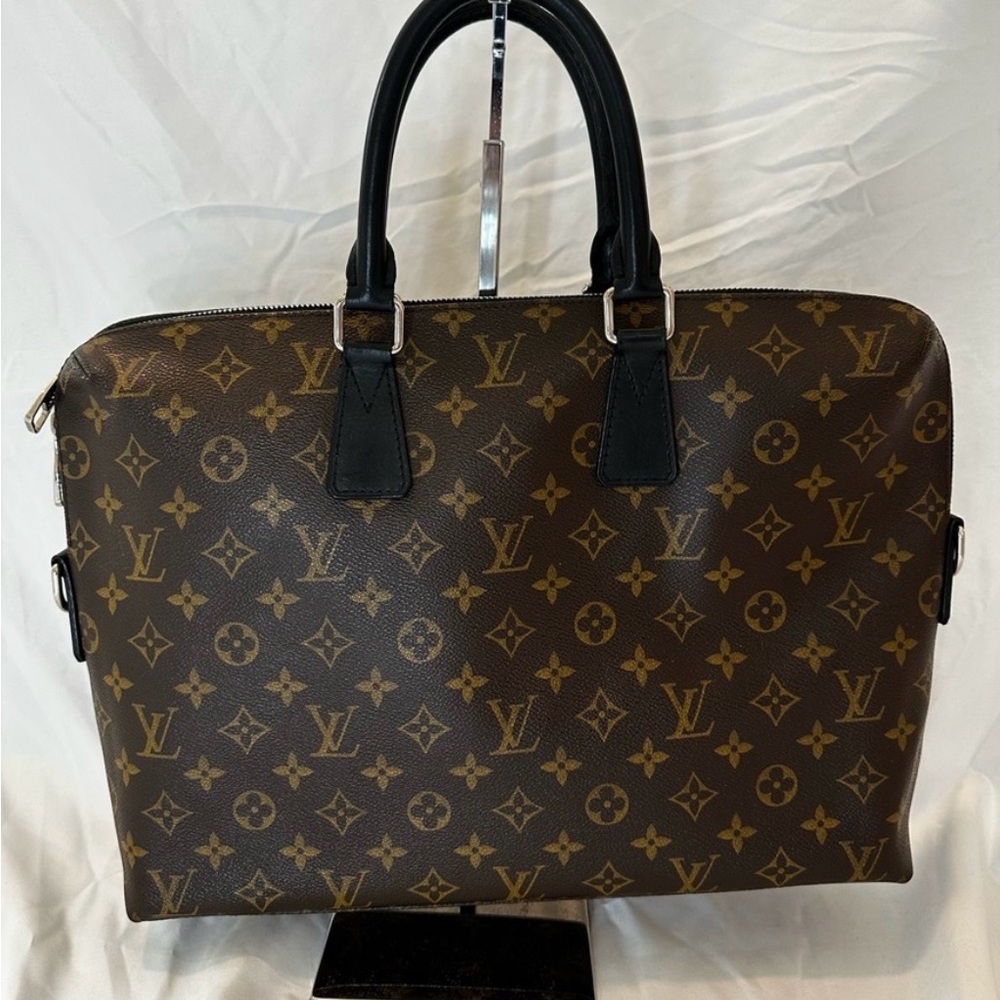 Louis Vuitton bag